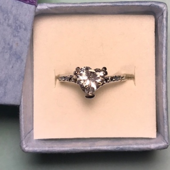 Heart Diamond Promise Ring Silver Gift size 5.5 - Picture 2 of 8